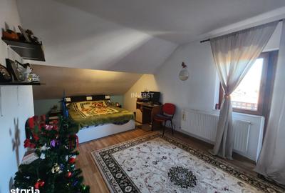 Casă cu 5 camere cu Teren 500 Mp în Tomești - 6