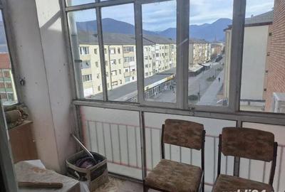 Vand apartament 3 camere in CUGIR judet Alba Vand apartament 3 camere in CUGIR judet Alba - 3