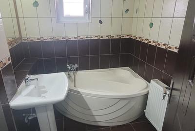 Apartament cu 3 camere în Exercițiu - 3