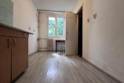 Apartament cu 3 camere decomandat în Drumul Taberei - 8