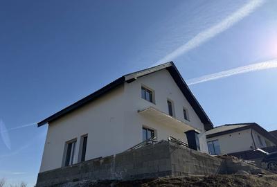 Casă cu 4 camere în Sâncraiu de Mureș - 16