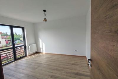 Casă cu 4 camere în Stupini - 1