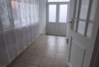 Spațiu cu potențial dublu: locuință sau sediu! - 7