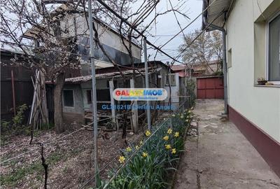 Rahova-Margeanului casa 100 mp, teren 315 mp,deschidere 13,5 ml,garaj - 6