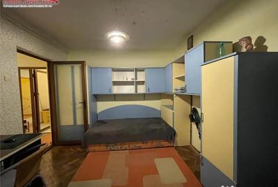 Apartament cu 2 camere decomandat, mobilat în Spitalului - 13