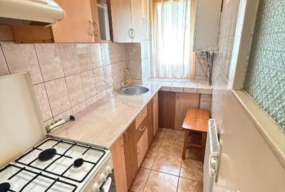 Apartament cu 2 camere semidecomandat în Florilor - 2