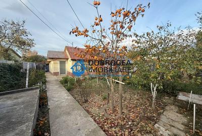 Casă cu 3 camere cu Teren 800 Mp în Mineri