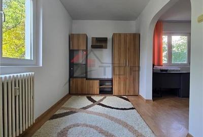 Apartament 2 camere, Podu Ros - etaj 1 - liber - 1