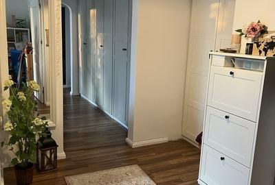 Apartament cu 3 camere în Rahova