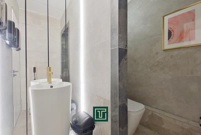 Spațiu comercial, de 157 mp, în Central - 6