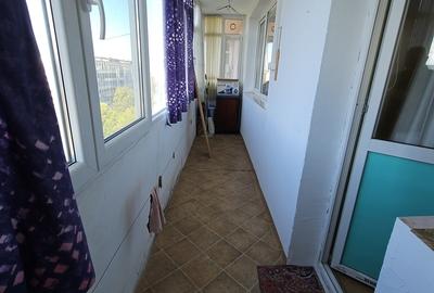 Apartament cu 2 camere semidecomandat în Brâncoveanu