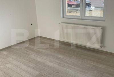 Casă cu 3 camere cu Teren 400 Mp în Reghin - 8