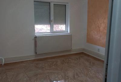 Apartament cu 3 camere decomandat în Central - 7