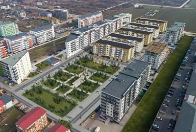 Apartament cu 3 camere semidecomandat în Central - 9