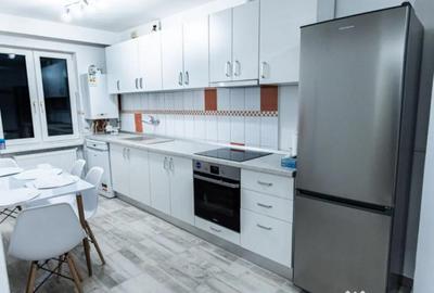 Apartament cu 3 camere decomandat în Central - 7