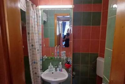 Apartament cu 3 camere decomandat în P-ța Mihai Viteazu - 1