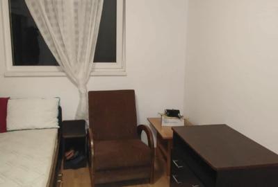 Garsonieră decomandată în Central - 7