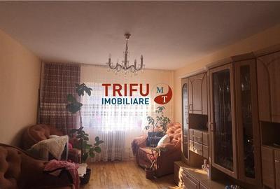 Apartament 3 camere Cetate zona Mercur  2 băi - 3