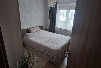 Apartament cu 3 camere, mobilat în Polonă