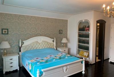 Casă cu 4 camere în Central - 1