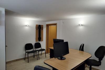 Bd. Unirii – Tribunal  Spatiu Birouri – Avocatura / Notariat 30 mp. - 5