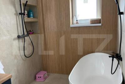 Casă cu 4 camere cu Teren 600 Mp în Central - 2