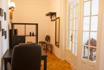 Apartament cu 2 camere decomandat, mobilat în P-ța Romană - 5