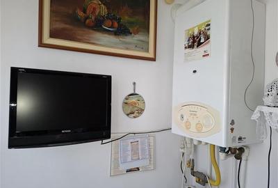 Apartamnet 2 camere, transformat in 3 camere, parter, Longinescu - 11