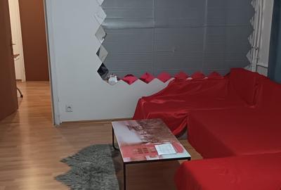 Apartament cu 3 camere semidecomandat, mobilat în Militari