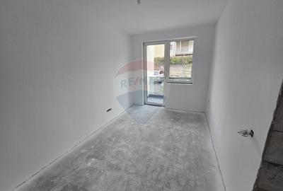 Apartament cu 3 camere de vanzare - 4