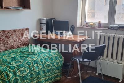 Apartament cu 3 camere decomandat în Central - 3