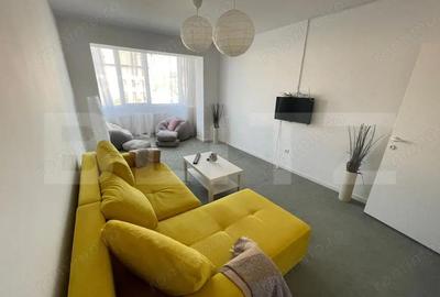 Apartament cu 3 camere decomandat în Central - 1