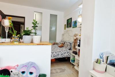 Apartament cu 2 camere decomandat în Prelungirea Ghencea - 12