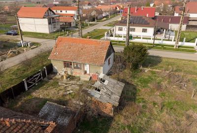 Casă individuală cu 2 camere cu Canalizare în Cuvin - 17
