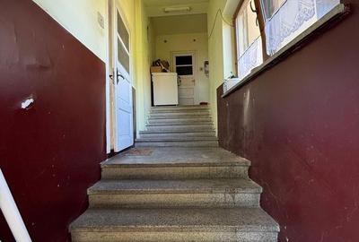 Casă cu 5 camere cu Teren 1700 Mp în Șura Mică - 2
