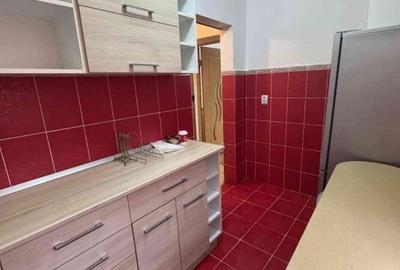 Garsonieră decomandată, mobilată în Florești - 4