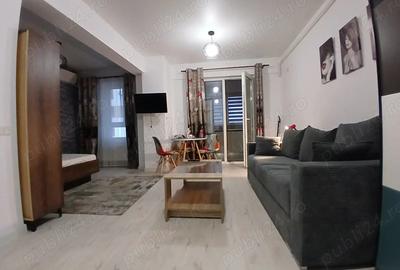 Garsonieră decomandată în Central