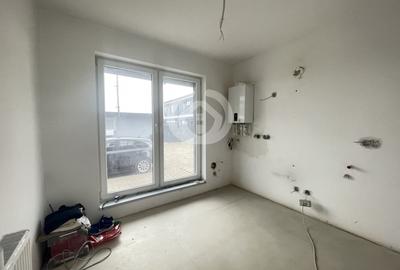 Duplex cu 4 camere cu Teren 264 Mp în Rășinari - 10