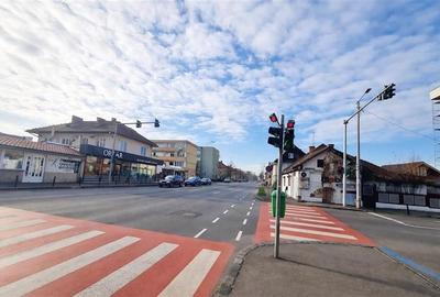 3D! In proximitatea Pietei Tractorul, 2 camere, etaj intermediar, infrastructura - 2