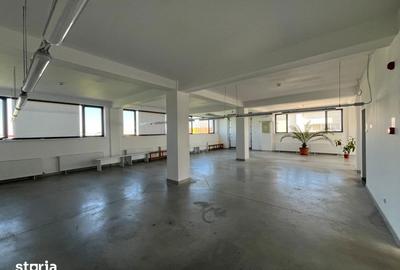 Spațiu comercial, de 650 mp, în Central - 12
