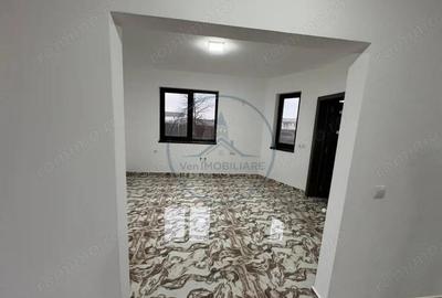 Casă cu 3 camere cu Teren 700 Mp în Central - 9