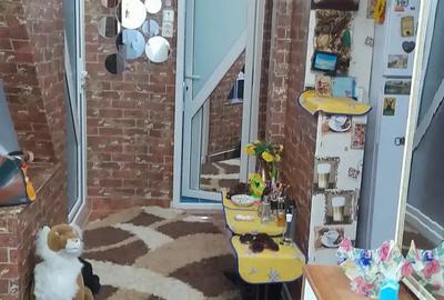 Apartament cu 3 camere în Petros - 2