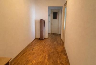 Apartament cu 3 camere decomandat în Central - 7
