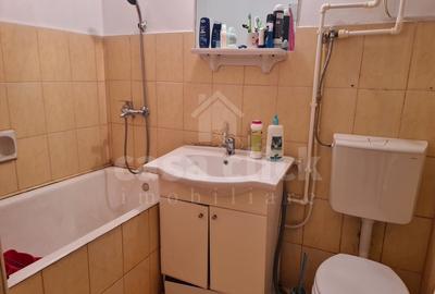 Apartament cu 3 camere în inima Galațiului, etaj intermediar, zonă ultracentrala - 10