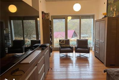 Casă cu 4 camere cu Teren 2530 Mp în Central - 14