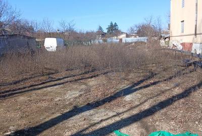 Teren de 580 mp, în Giurgiului