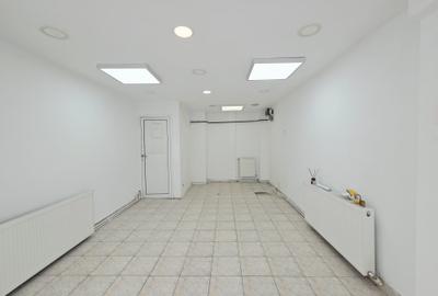 Spațiu comercial, de 36 mp, în Micro 18 - 3