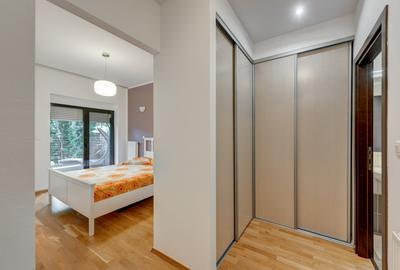 Apartament cu 3 camere decomandat, mobilat în Băneasa - 8