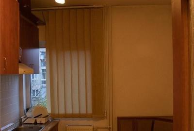 Apartament cu 3 camere decomandat în Gara de Nord - 3