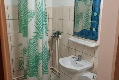 Garsonieră decomandată în Central - 4